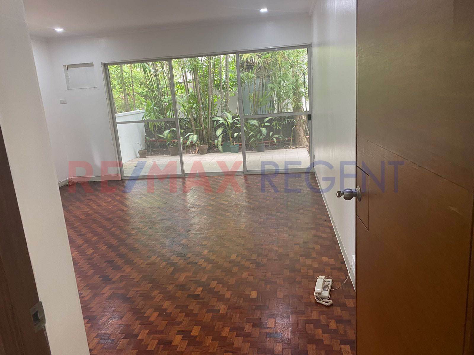 House for Rent in Urdaneta Village, Makati City