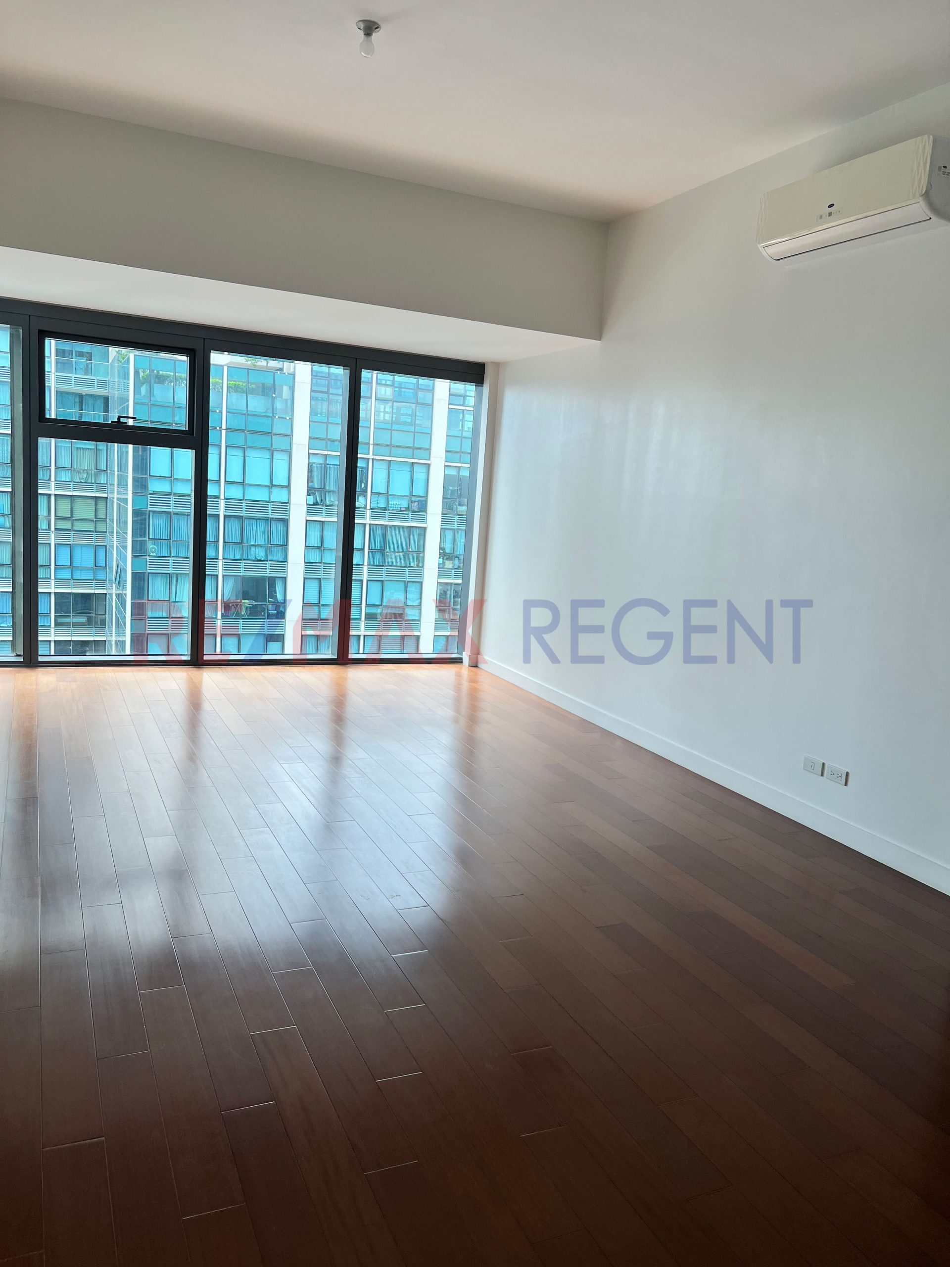 Condominium for Lease in  Grand Hyatt Residences, Bonifacio Global City