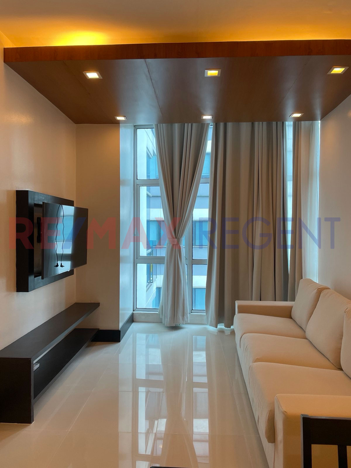 Condo for Sale in The Sapphire Residences, Bonifacio Global City