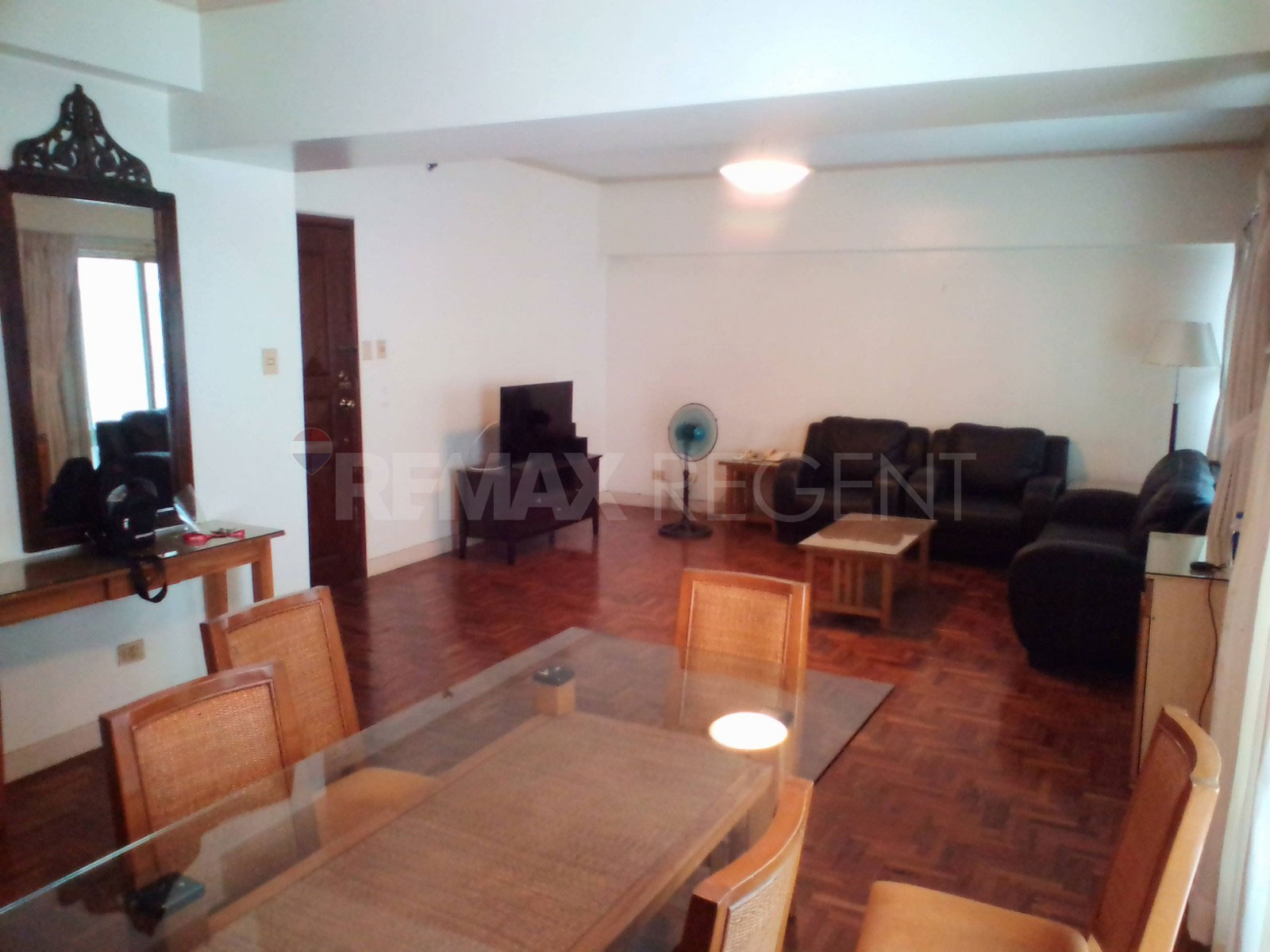 Condominium for Lease or Sale in Two Salcedo Place, Makati City