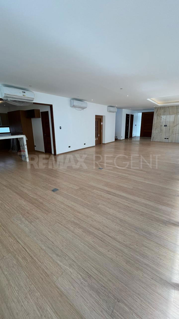 House For Sale in Ayala Alabang, Muntinlupa