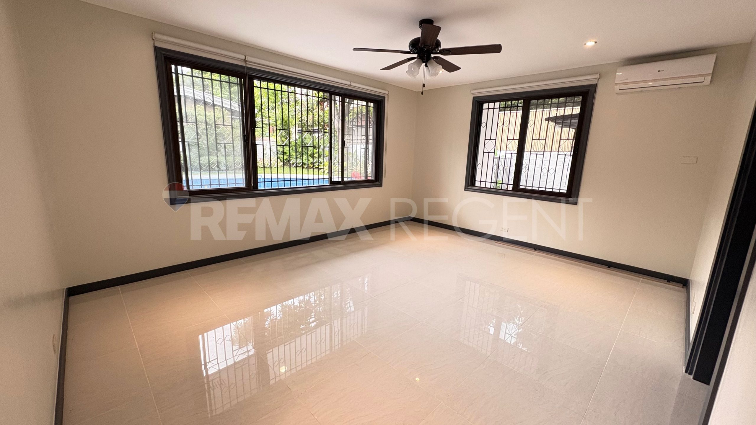 House for Rent in Urdaneta Village, Makati City
